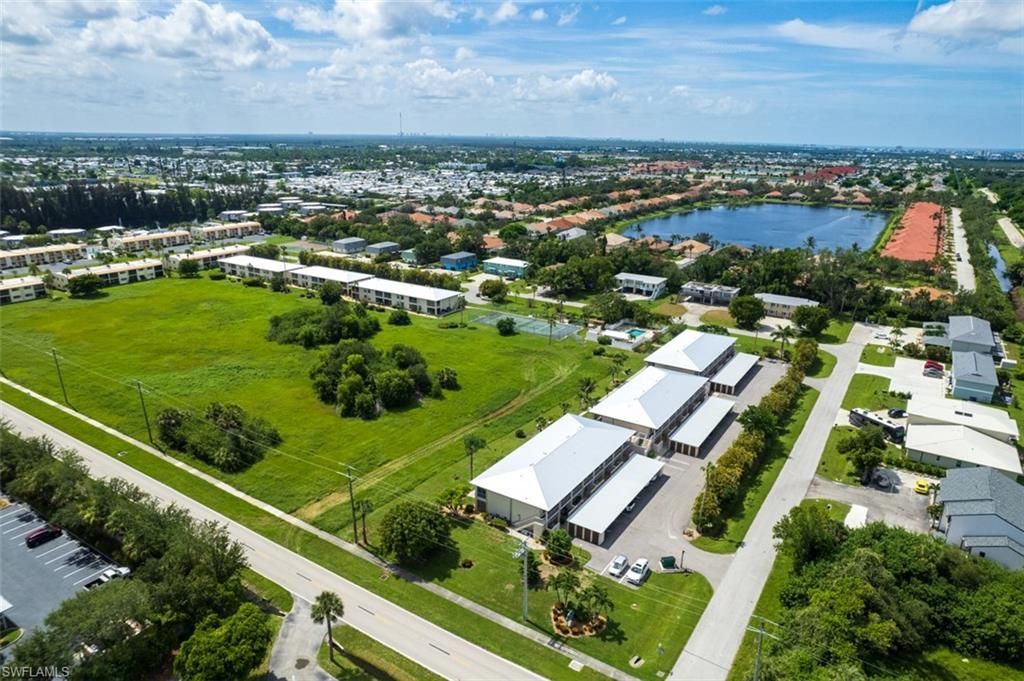 16001 Dublin Cir, Unit 203, Fort Myers, FL 33908 Photo