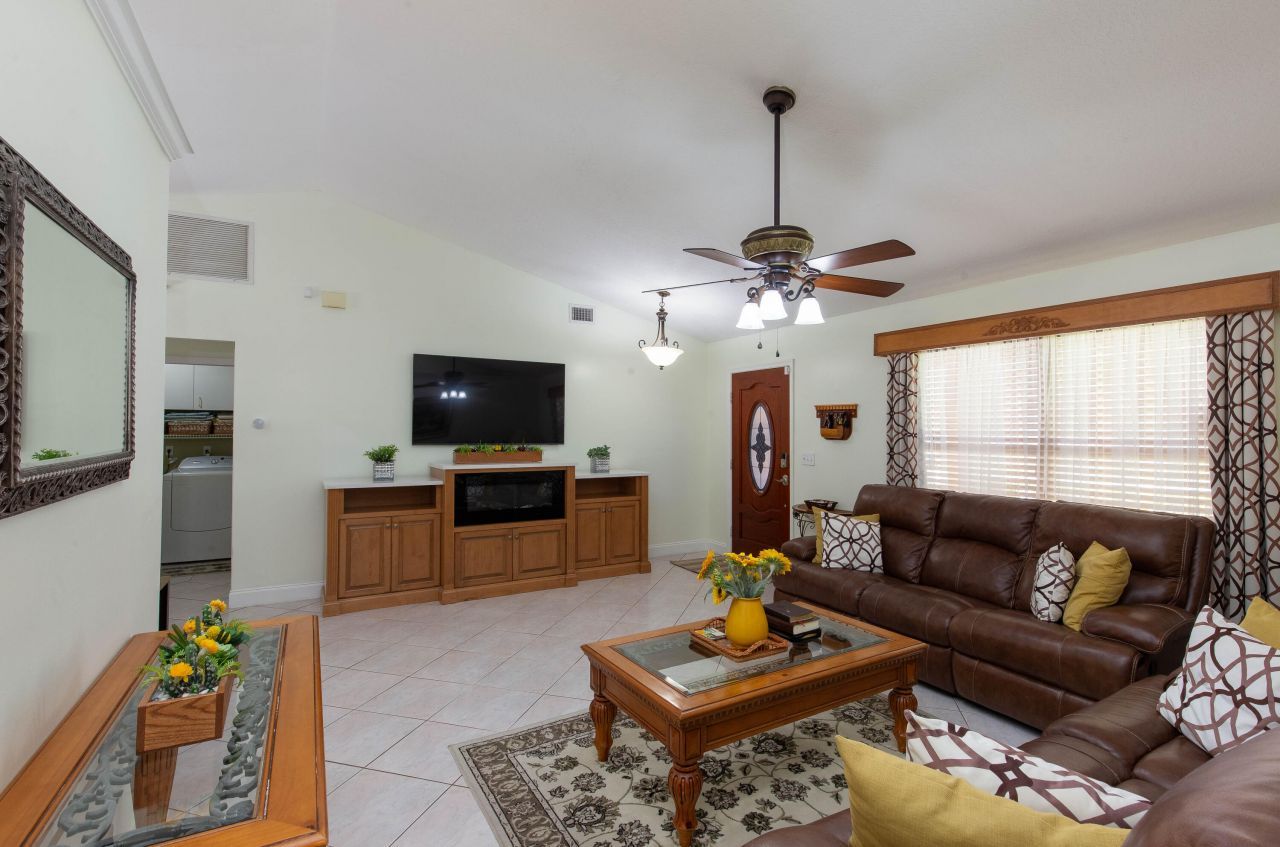 125 Van Gogh Way, Royal Palm Beach, FL 33411 Photo