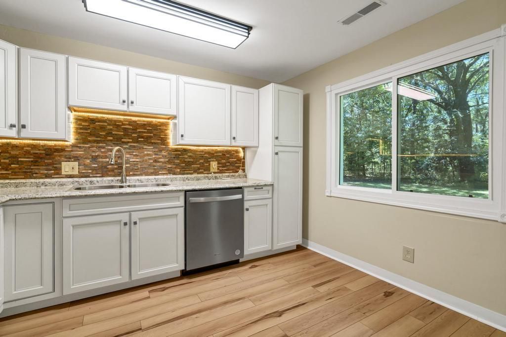 7886 Mary Seabrook Road Photo 14