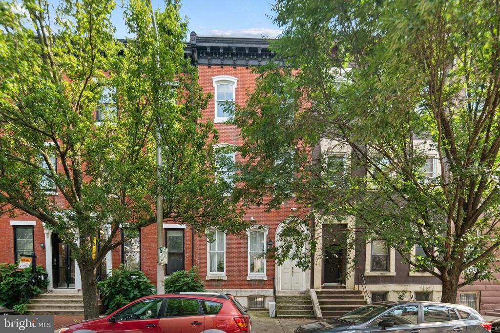 1832 Green Street, Unit 3R, Philadelphia, PA 19130 Main Photo
