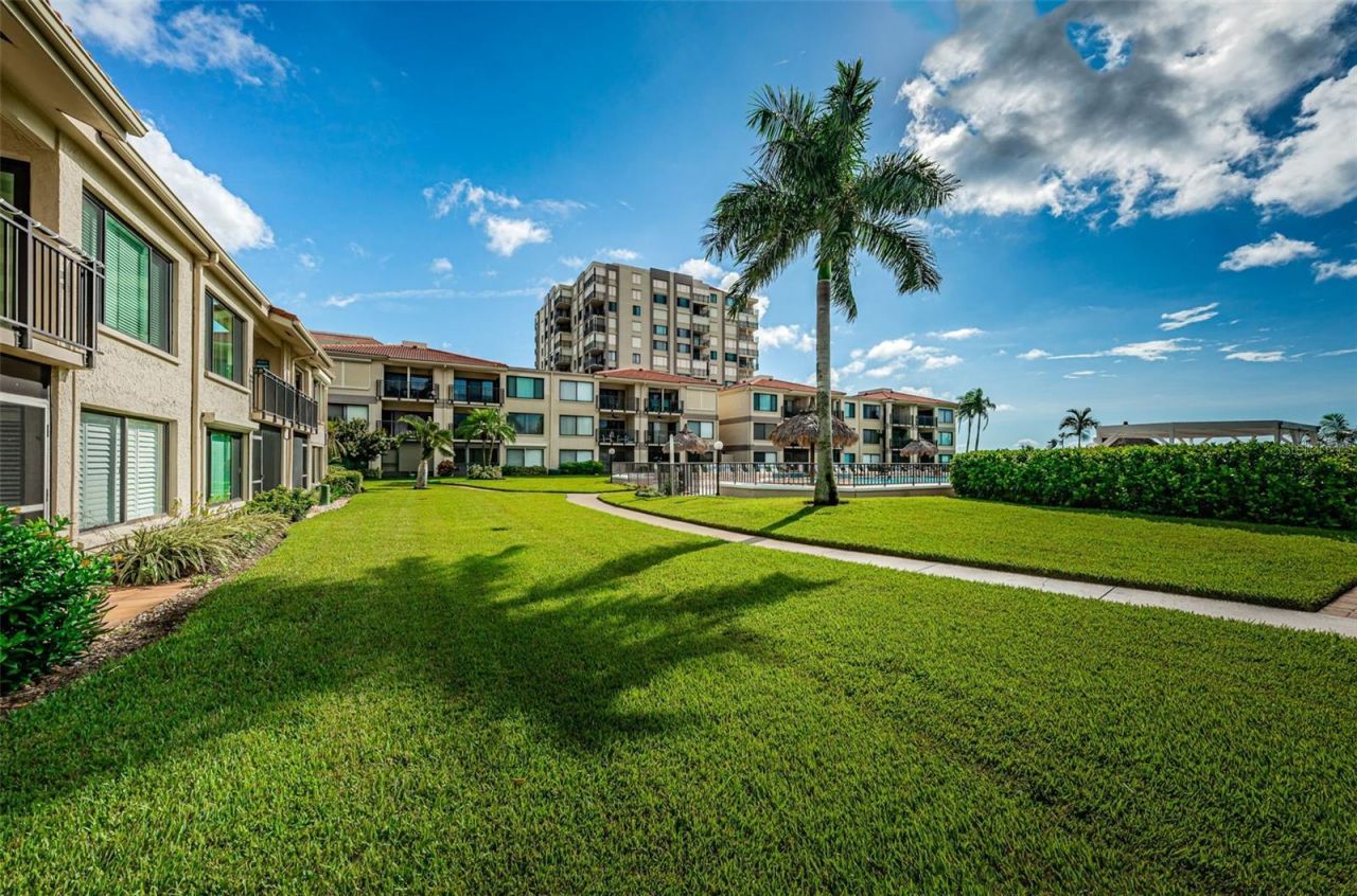 6382 Palma Del Mar Boulevard S, Unit 222, Saint Petersburg, FL 33715 Photo