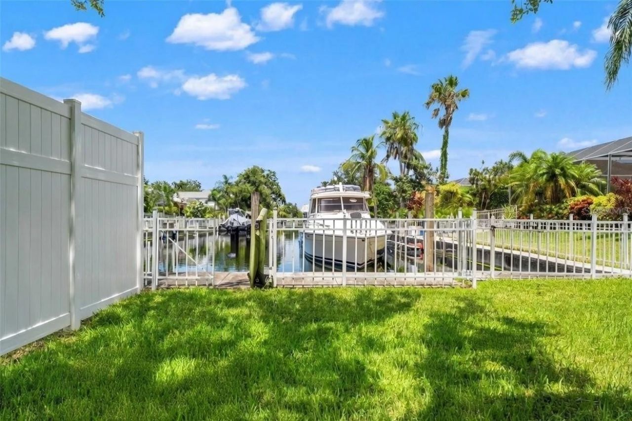 4415 Barracuda Drive, Bradenton, FL 34208 Photo