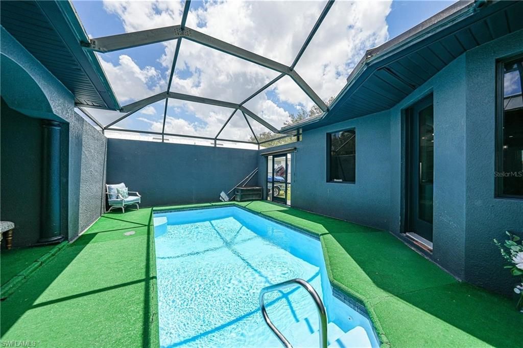 118 SW 21st Ter, Cape Coral, FL 33991 Photo