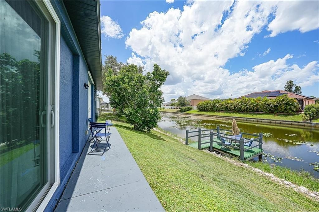 118 SW 21st Ter, Cape Coral, FL 33991 Photo