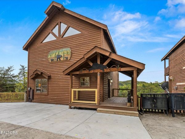 2014 Delta Dawn Drive, Sevierville, TN 37862