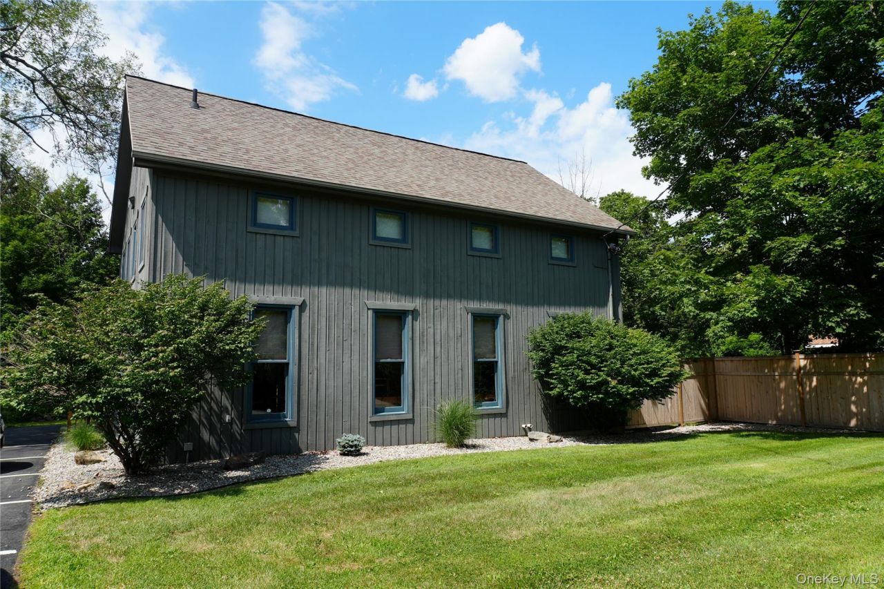 2 Jockey Hollow Road, Warwick, NY 10990 Main Photo