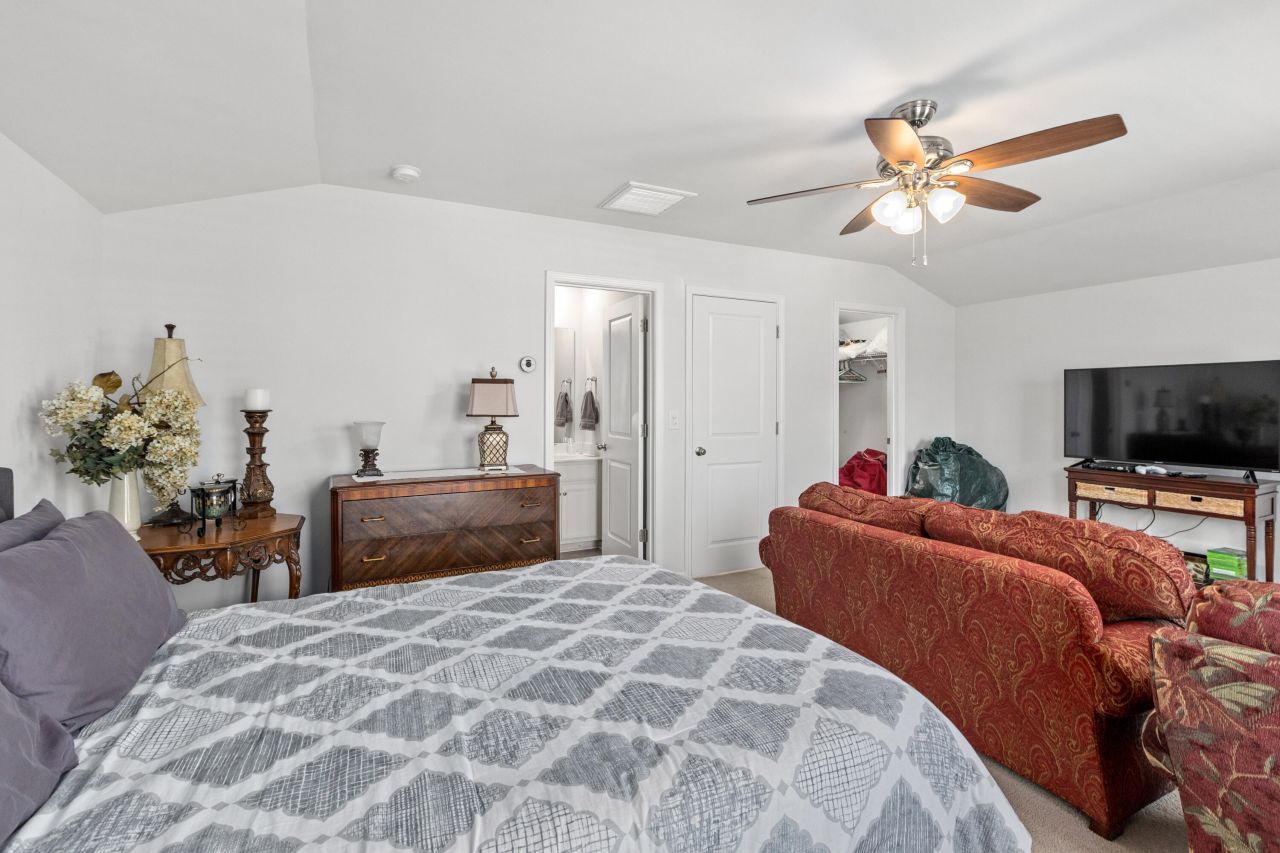 5200 Preserve Boulevard Photo 33