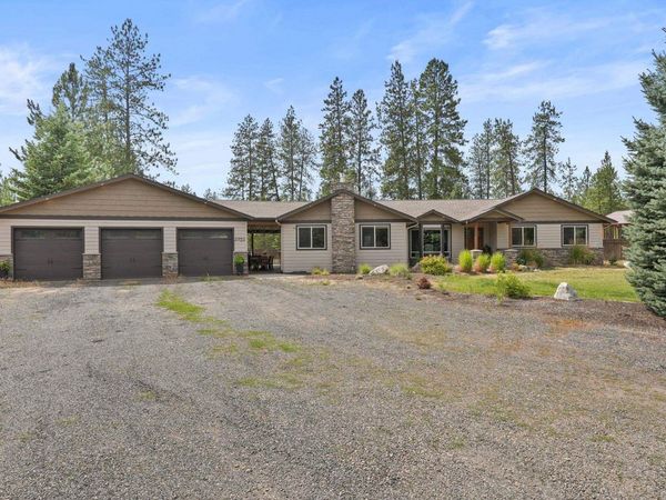 3923 E Woolard Ct, Colbert, WA 99005