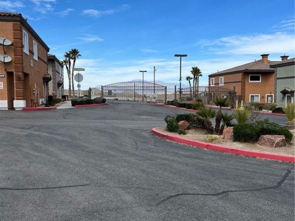 10443 Alpine Edge Avenue, Las Vegas, NV 89129