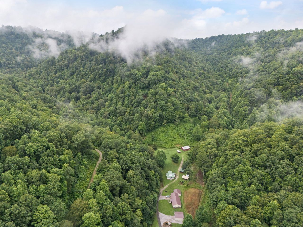 0 Hall Branch Road, Topmost, KY 41862