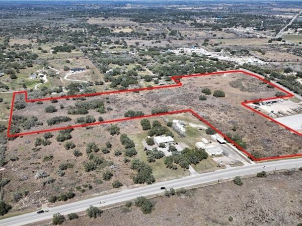 000 000, Beeville, TX 78102