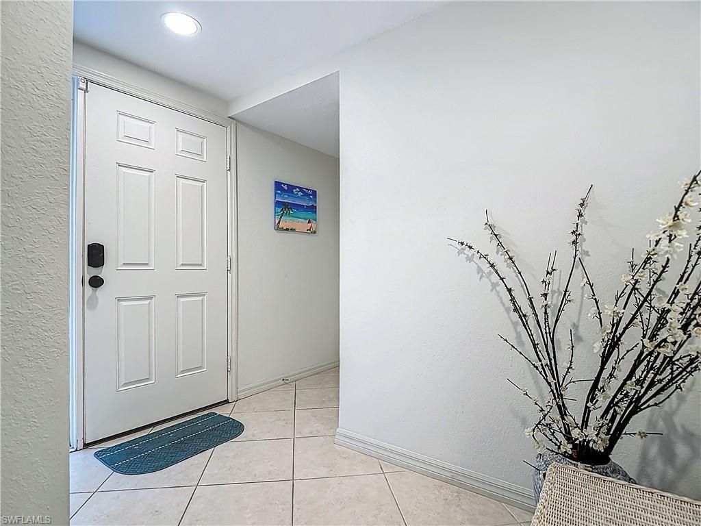 6834 Lantana Bridge Rd, Unit 102, Naples, FL 34109 Photo