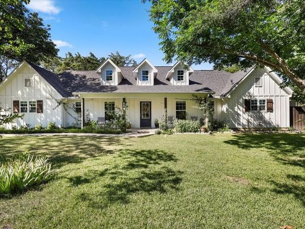 325 Short Street, Cedar Hill, TX 75104