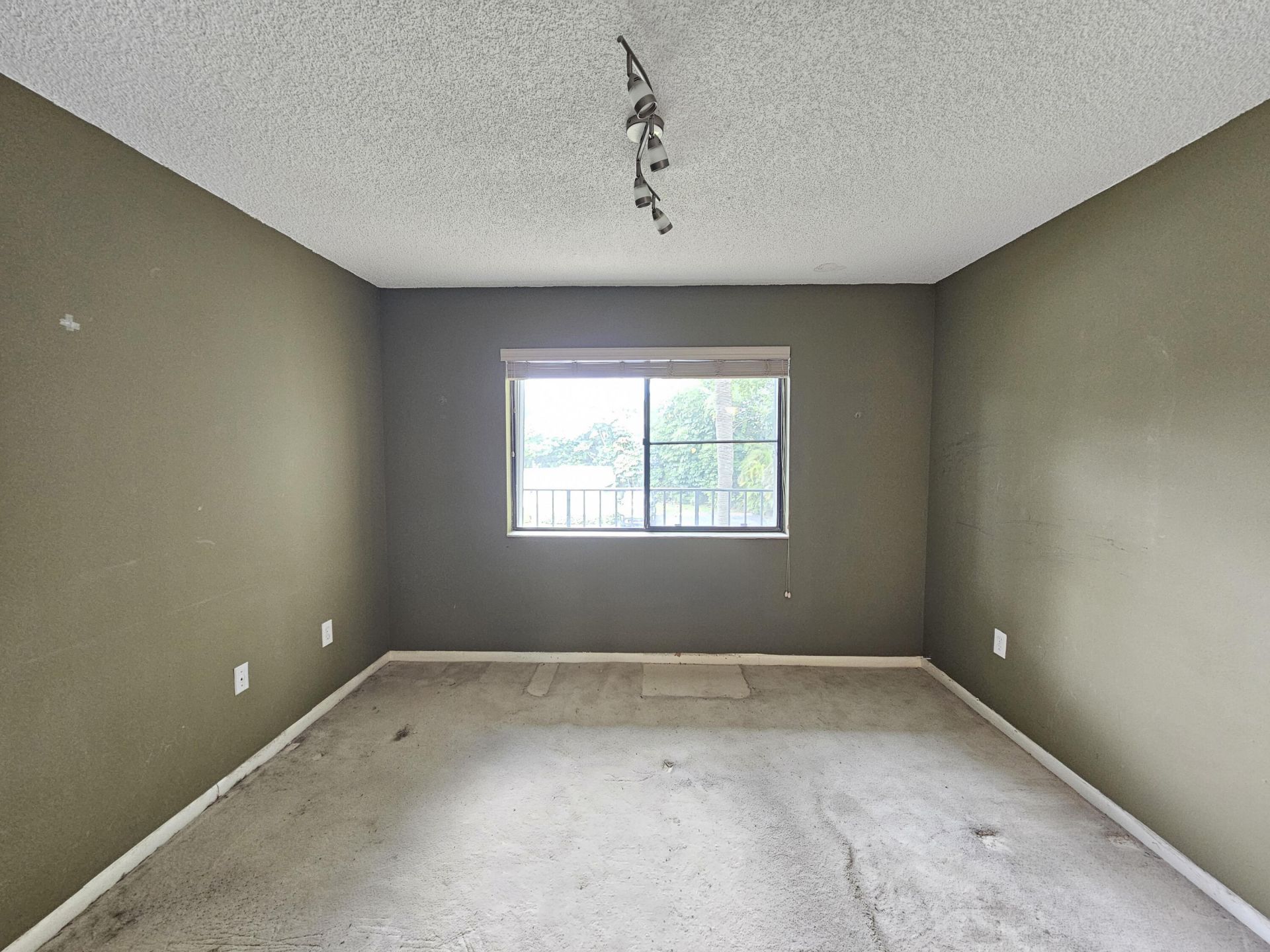 4833 Esedra Court, Unit 201, Lake Worth, FL 33467 Photo
