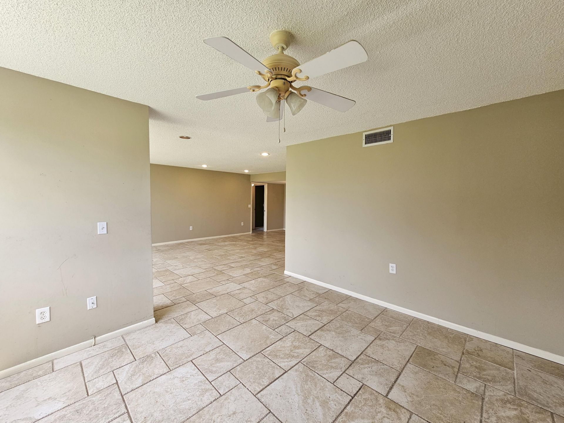 4833 Esedra Court, Unit 201, Lake Worth, FL 33467 Photo