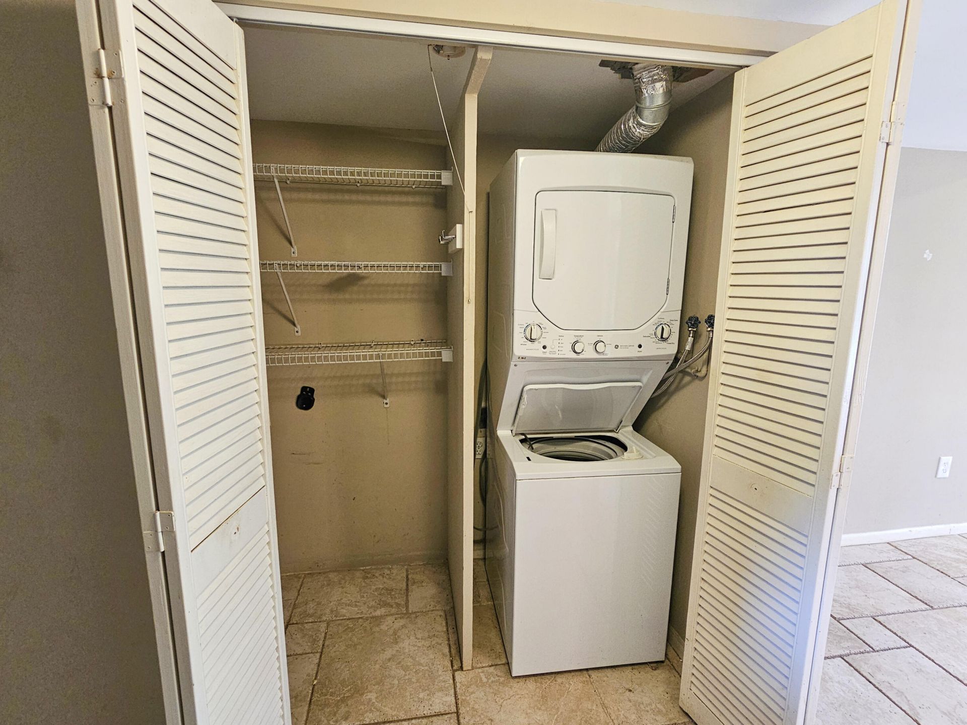 4833 Esedra Court, Unit 201, Lake Worth, FL 33467 Photo