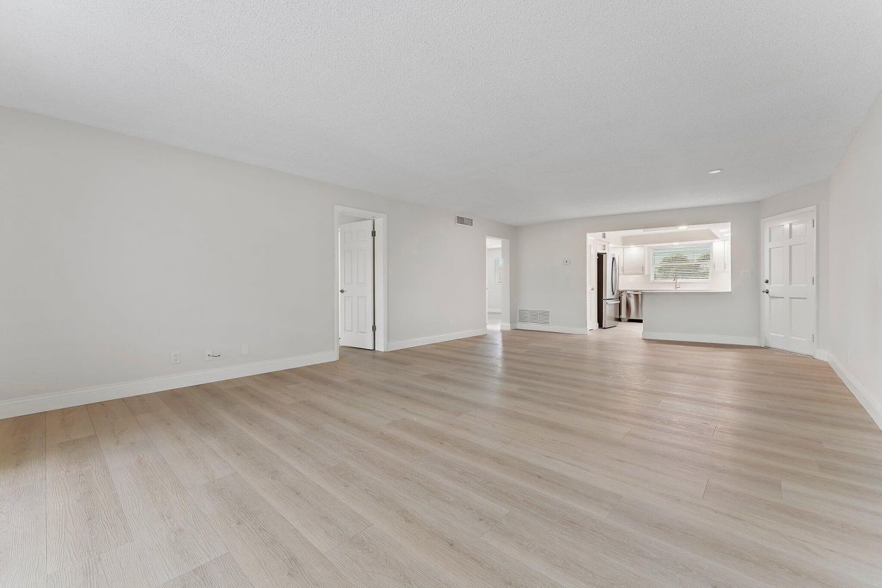 20 Celestial Way, Unit 215, Juno Beach, FL 33408 Photo