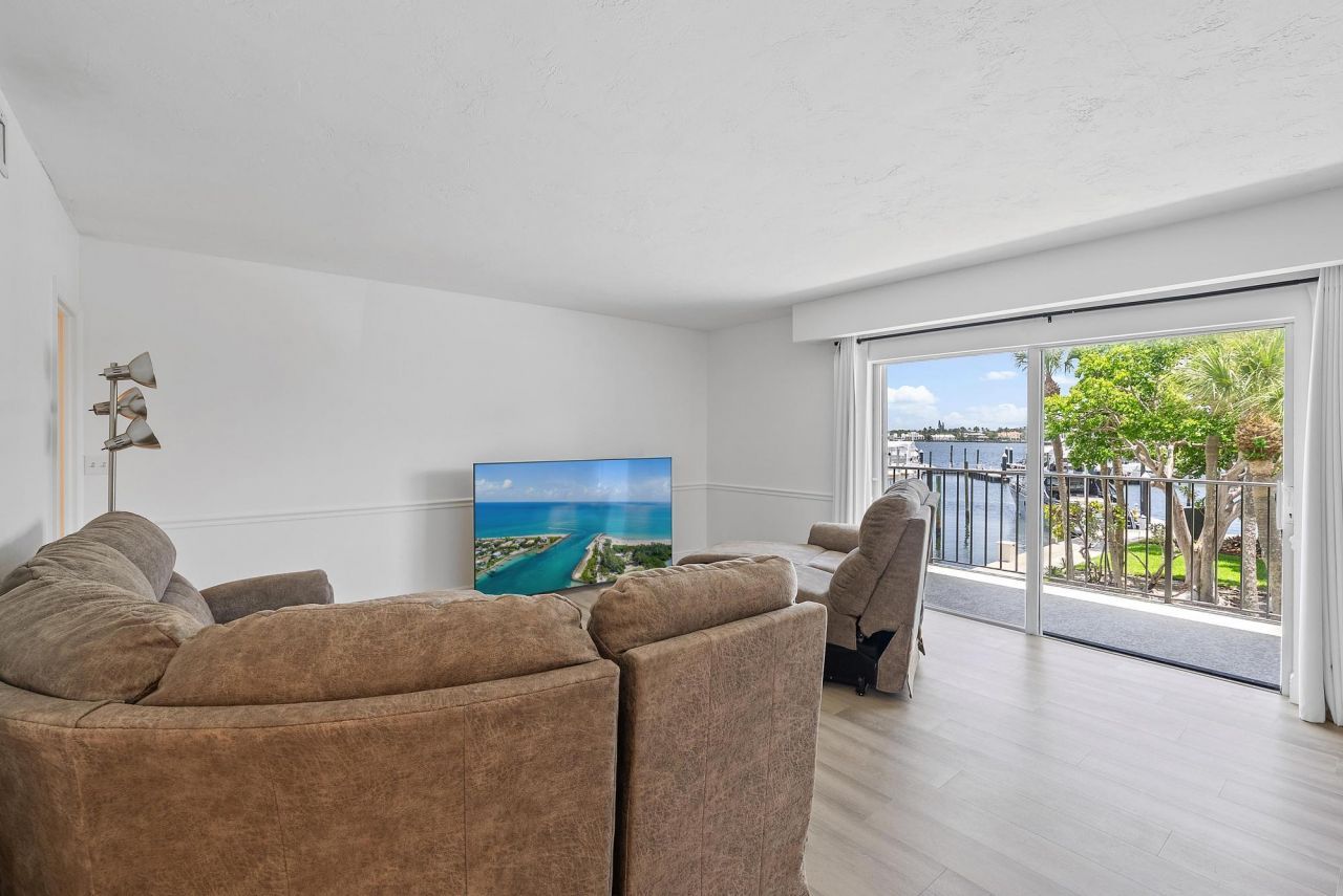 1200 Marine Way, Unit G11, North Palm Beach, FL 33408 Photo