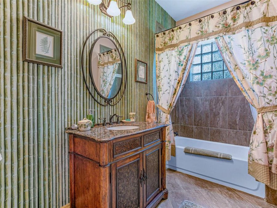 Property Image 43
