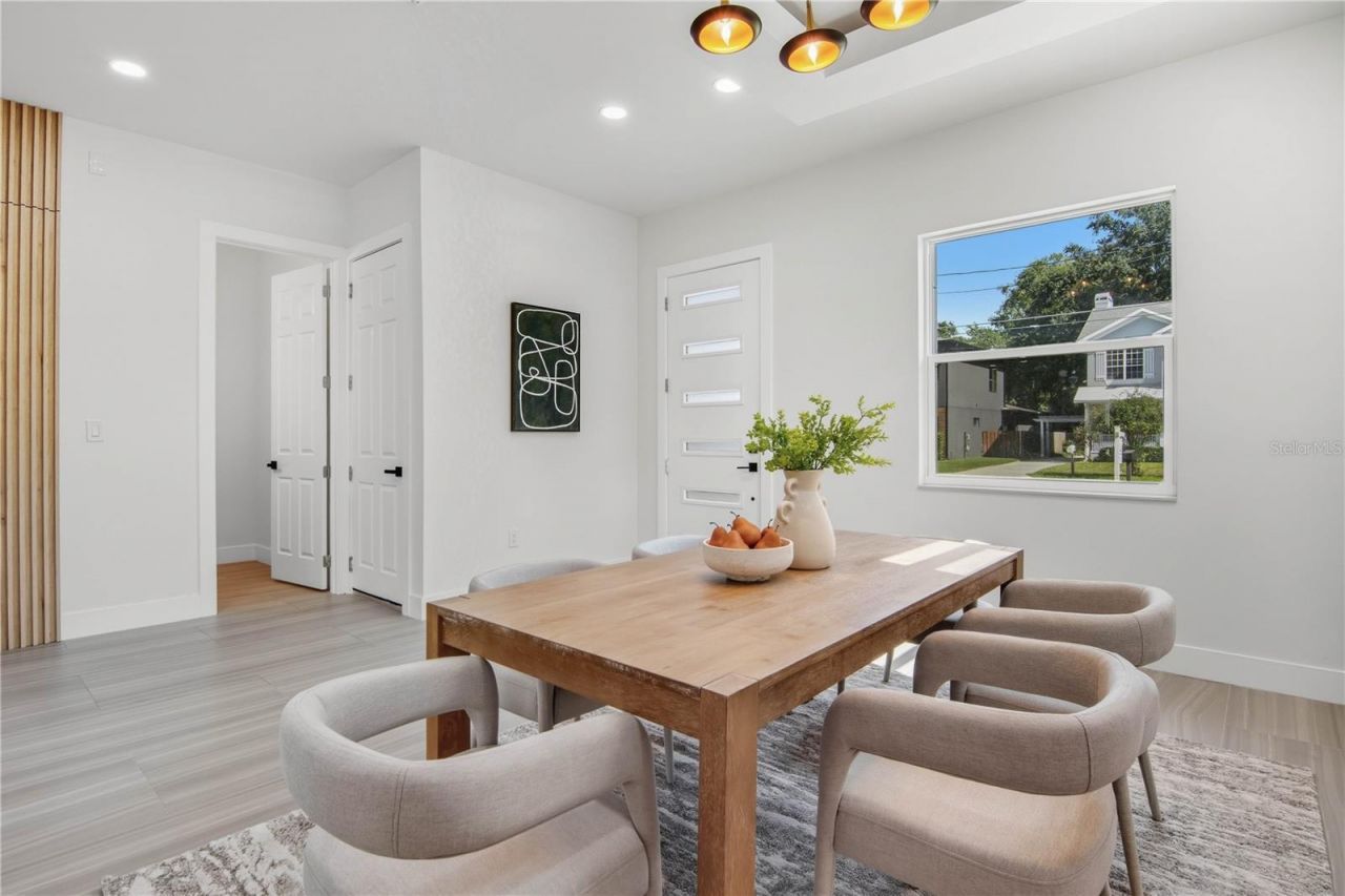 1518 Cloverlawn Avenue, Orlando, FL 32806 Photo