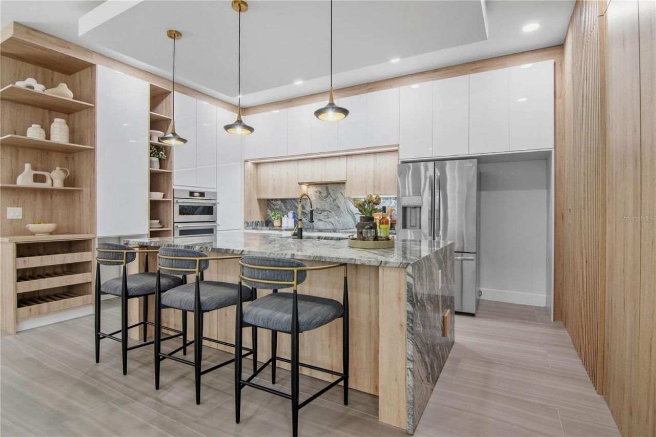 1518 Cloverlawn Avenue, Orlando, FL 32806 Photo