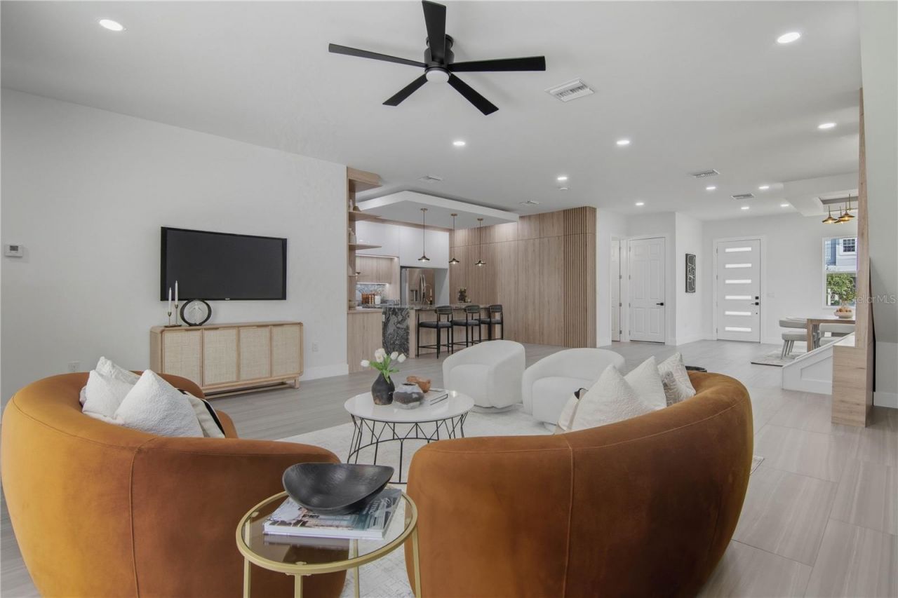 1518 Cloverlawn Avenue, Orlando, FL 32806 Photo