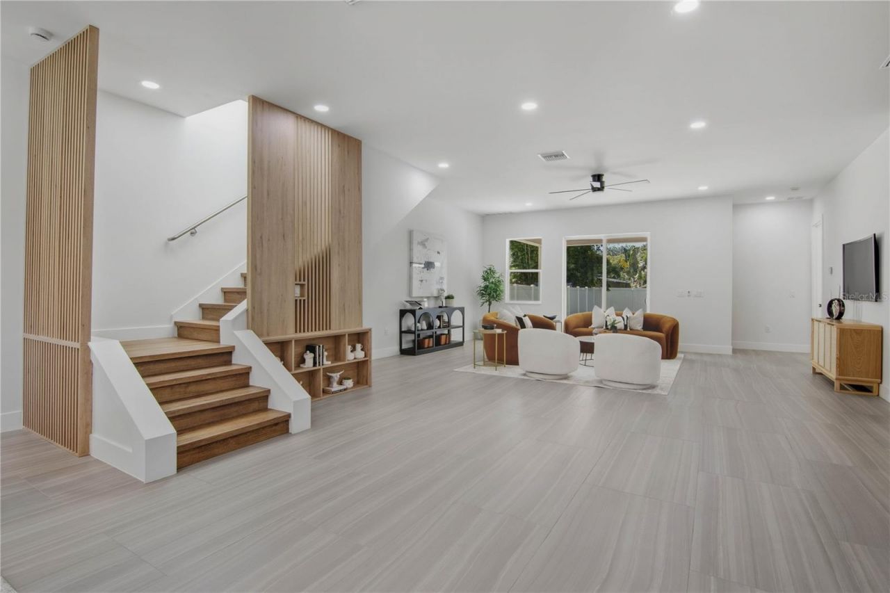 1518 Cloverlawn Avenue, Orlando, FL 32806 Photo