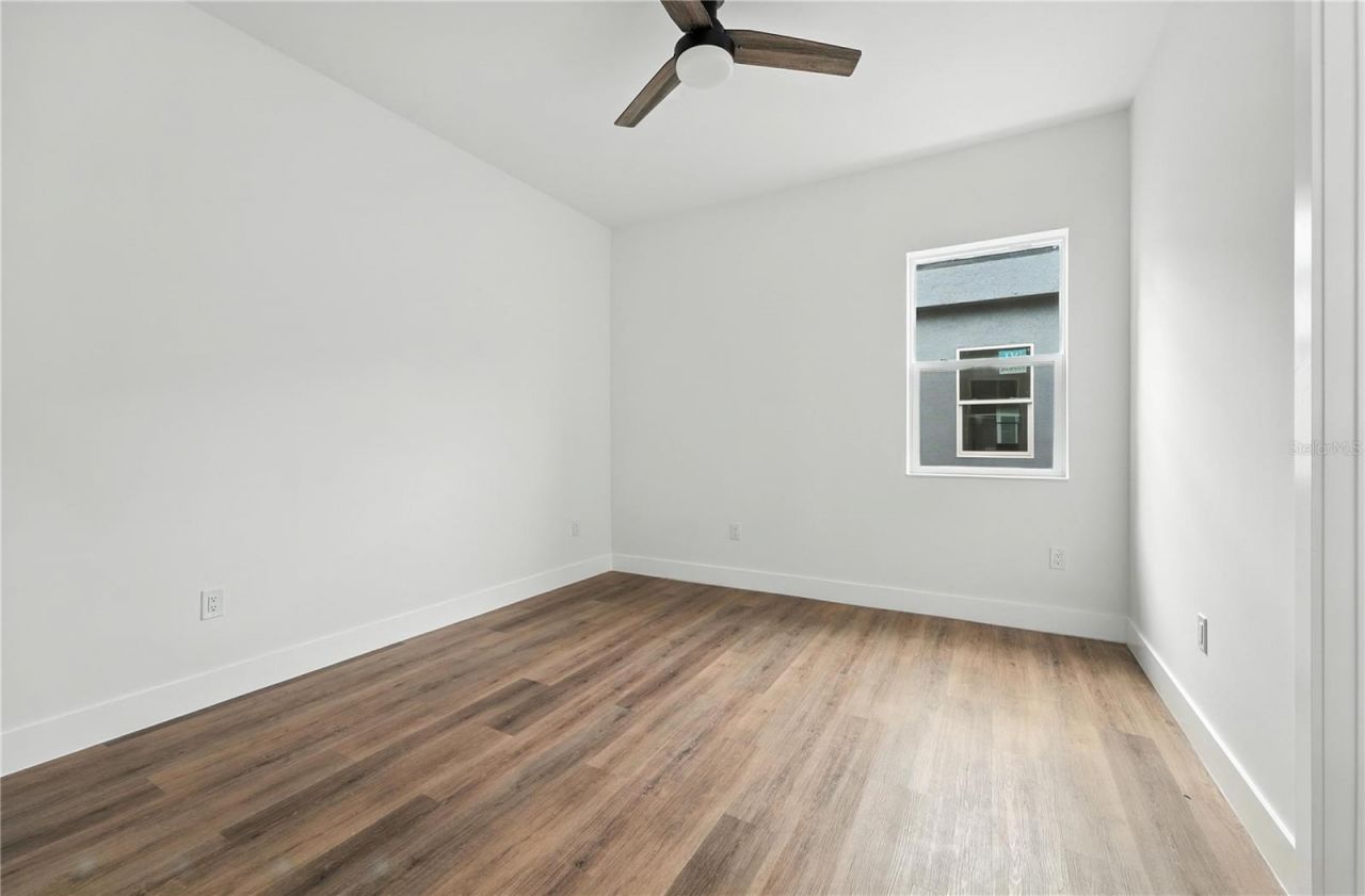 1518 Cloverlawn Avenue, Orlando, FL 32806 Photo