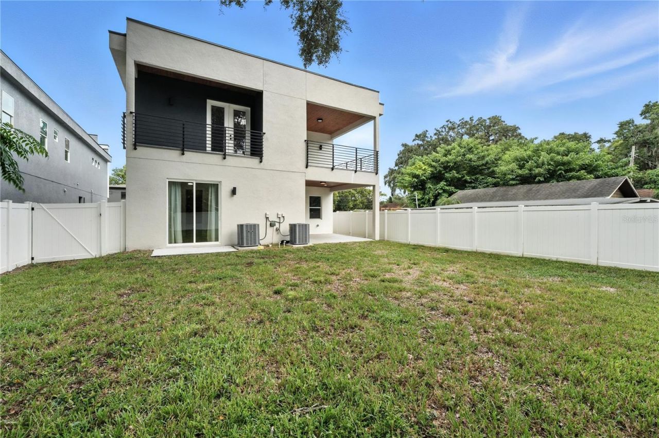 1518 Cloverlawn Avenue, Orlando, FL 32806 Photo