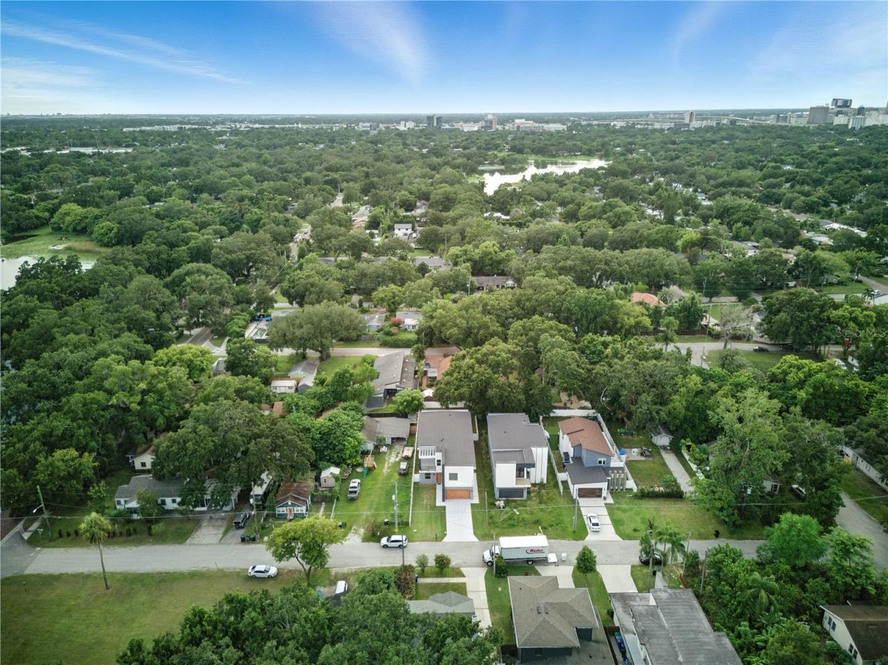 1518 Cloverlawn Avenue, Orlando, FL 32806 Photo