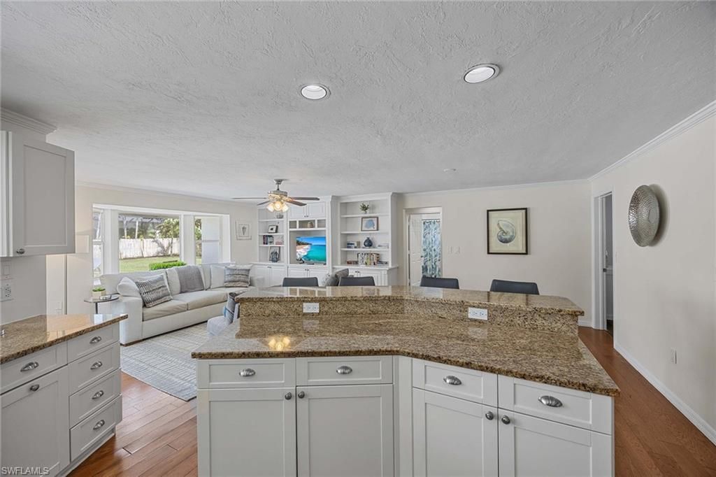 707 Port Side Dr, Naples, FL 34103 Photo