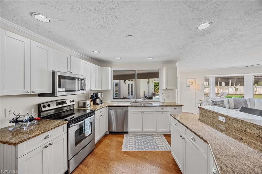 707 Port Side Dr, Naples, FL 34103 Photo