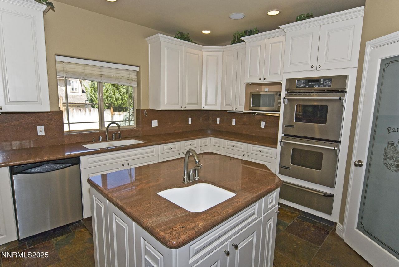 6325 Firebee Court, Sparks, NV 89436 Photo