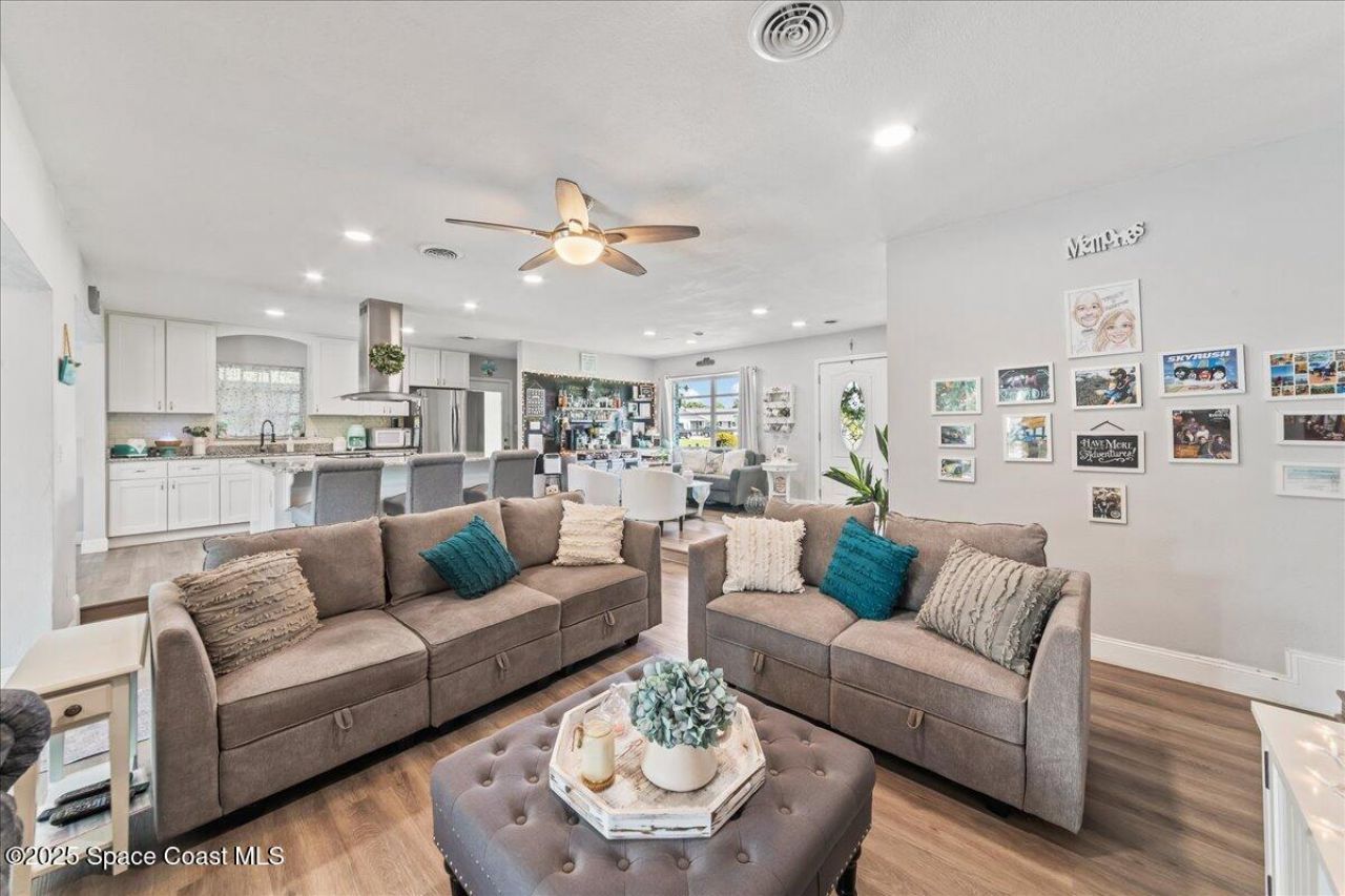 573 Wimbrow Drive, Sebastian, FL 32958 Photo