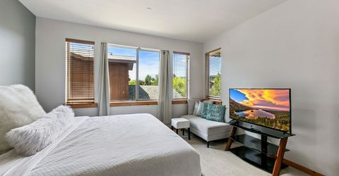 10592 Boulders Road, Truckee, CA 96161 Photo