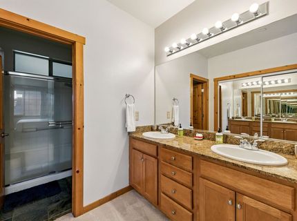 10592 Boulders Road, Truckee, CA 96161 Photo