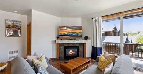 10592 Boulders Road, Truckee, CA 96161 Photo