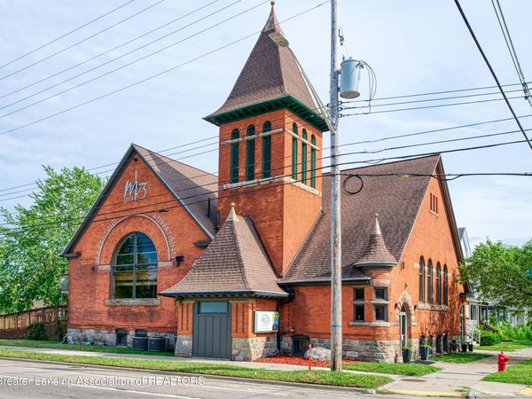 221 W Saginaw Street, Lansing, MI 48933