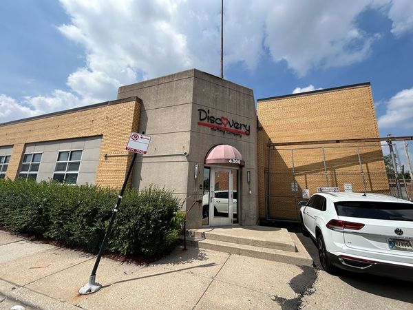 4300 N Knox Avenue, Chicago, IL 60641