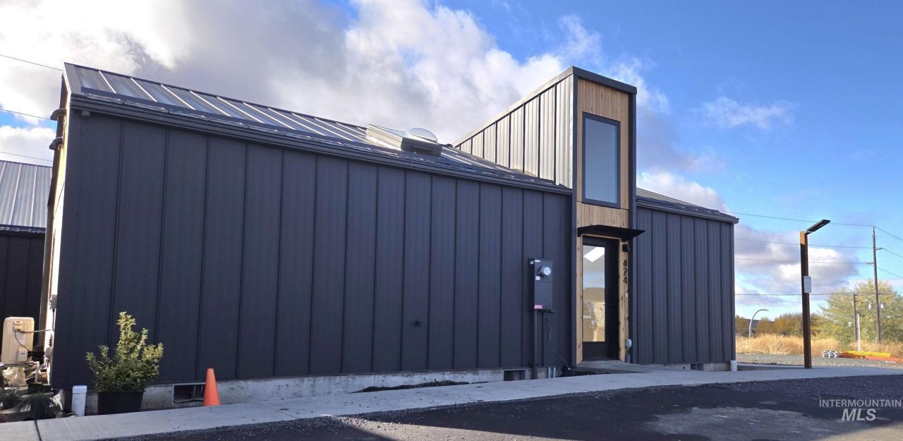 424 E Palouse River Dr., Moscow, ID 83843 Main Photo