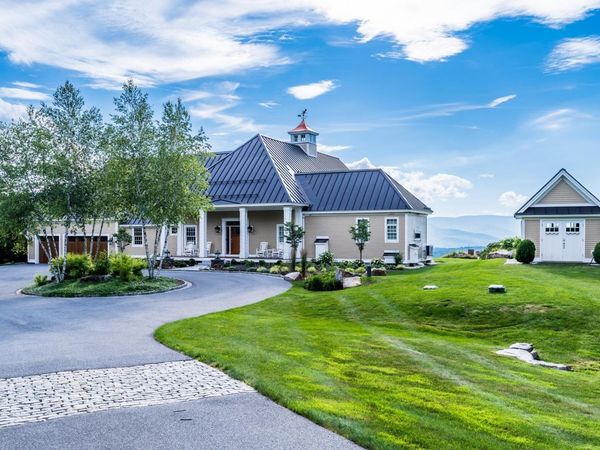 23 Valley View Road, Winhall, VT 05340