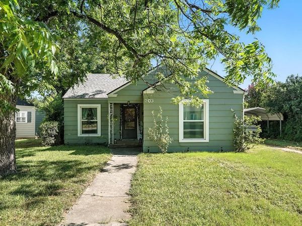 203 Miami Street, Coleman, TX 76834
