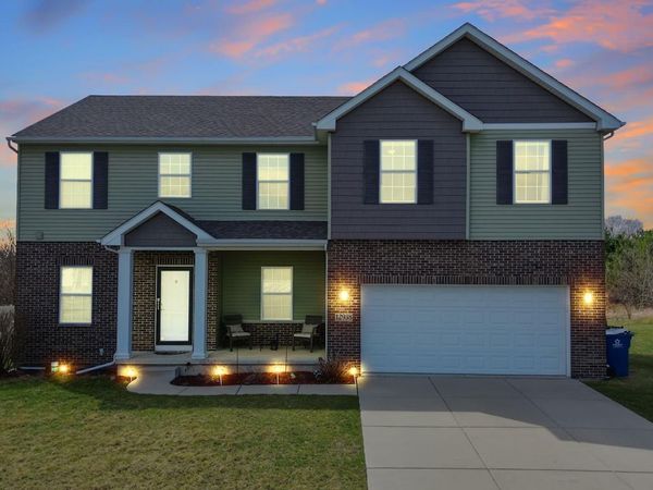 12938 Hayes Street, Crown Point, IN 46307