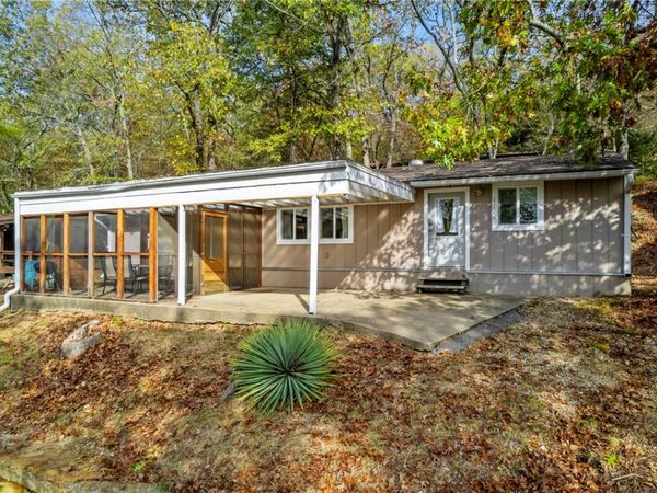 21548 Walnut Street, Garfield, AR 72732