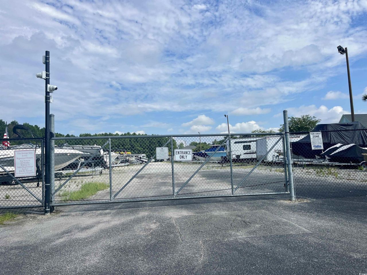 243 W Palms Dr. Photo 9