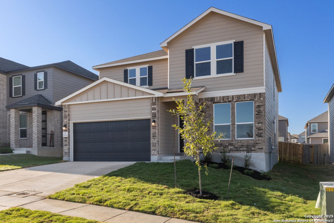 9306 Hagenbuch Hill, Converse, TX 78109 Main Photo