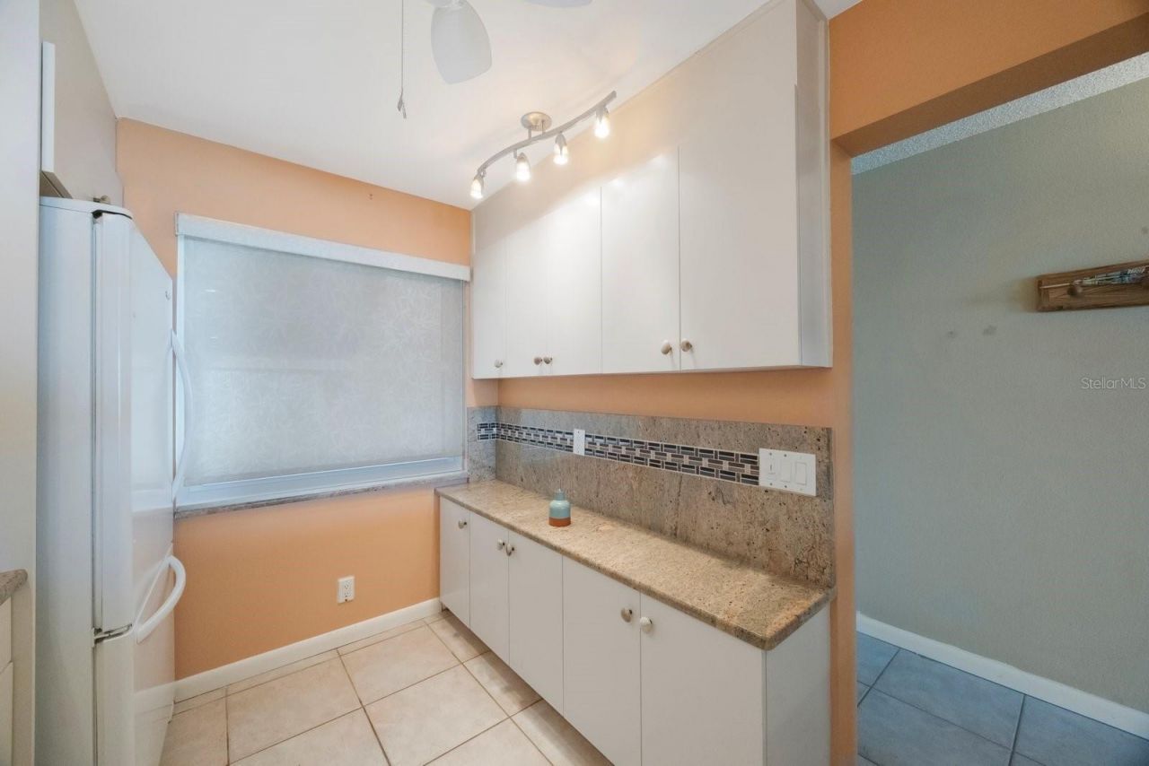 6265 Sun Boulevard, Unit 112, Saint Petersburg, FL 33715 Photo