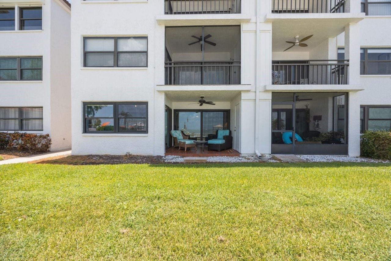 6265 Sun Boulevard, Unit 112, Saint Petersburg, FL 33715 Photo