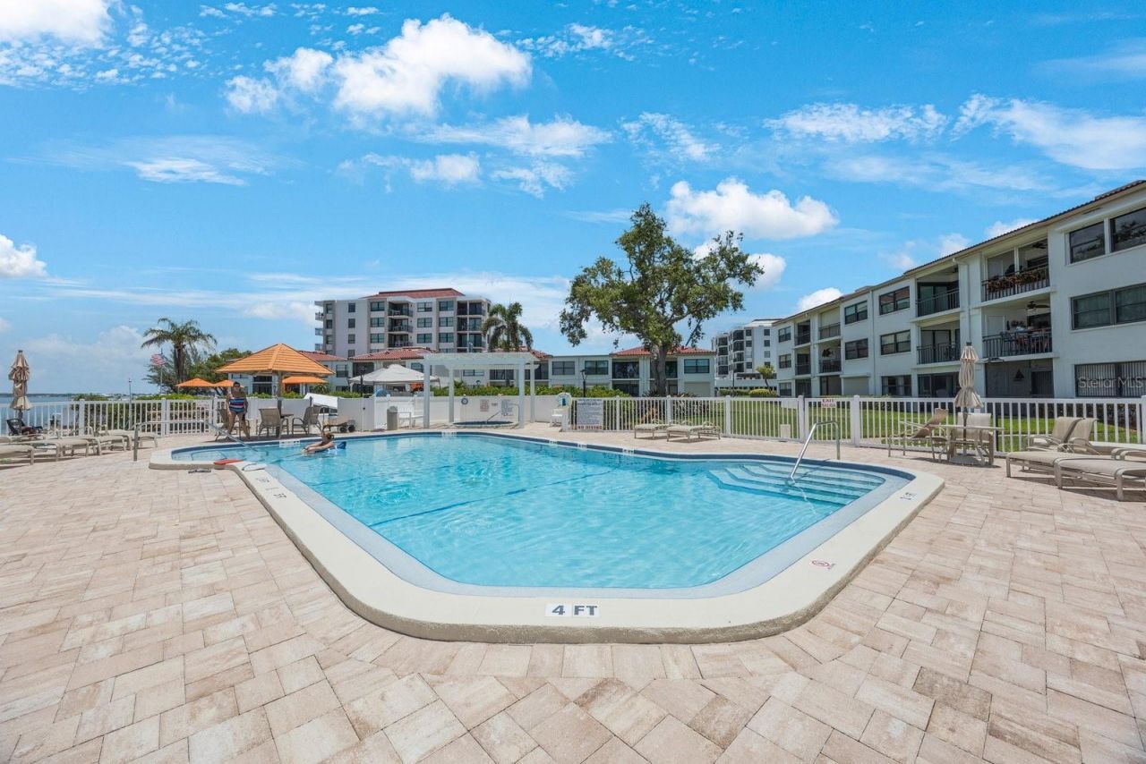 6265 Sun Boulevard, Unit 112, Saint Petersburg, FL 33715 Photo