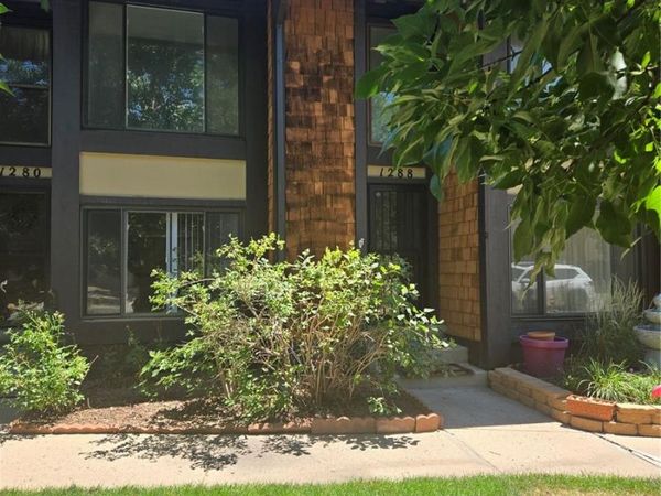 1288 S Carson Way, Aurora, CO 80012
